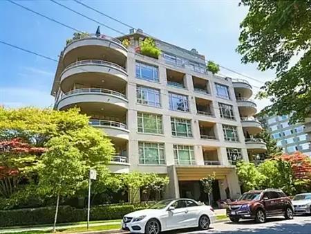 ELM Park Suite! Gorgeous Kerrisdale! | 5700 Larch Street, Vancouver