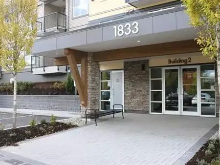 West Facing  | 1 Bed plus Den Suite at Midtown Abbotsford! | 1833 Salton Road, Abbotsford