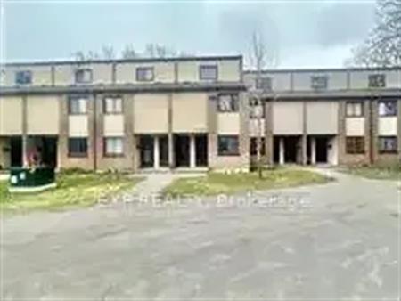 27 - 1200 COURTLAND AVENUE E | 27 - 1200 COURTLAND AVENUE E, Kitchener