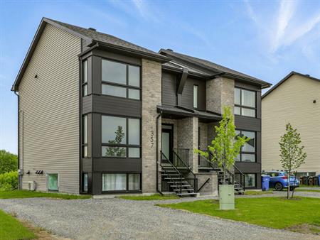 Apartement De 1 CAC A Louer
