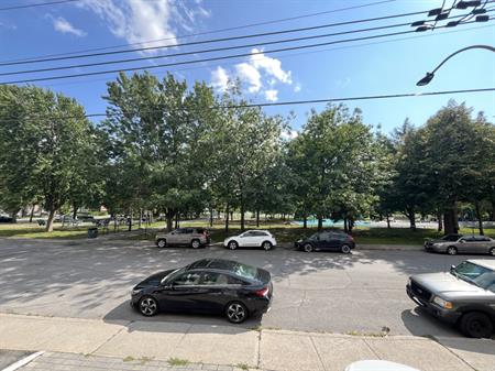 Appartement 4 1/2 à Louer Dans Ahuntsic