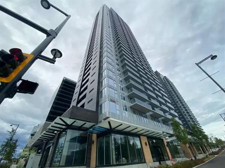 KING GEORGE HUB ONE | 13615 FRASER HWY, Surrey