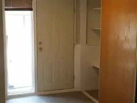 Newly Reno, Bright, 2 Bedroom Basement In Charleswood, >10Min Bus Ride To U of C | Calgary
