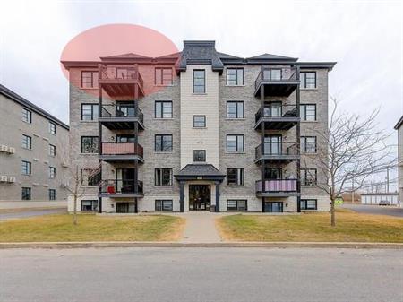 Condo Luxueux à Louer, Grand 4 1/2