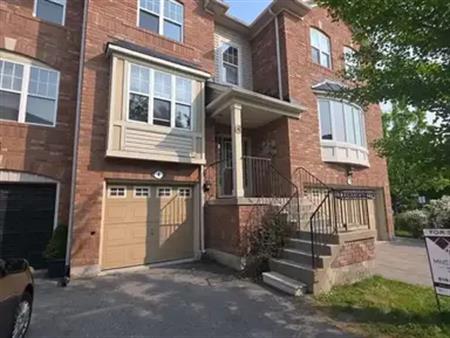 4 SEED HOUSE LANE | 4 SEED HOUSE LANE, Halton Hills