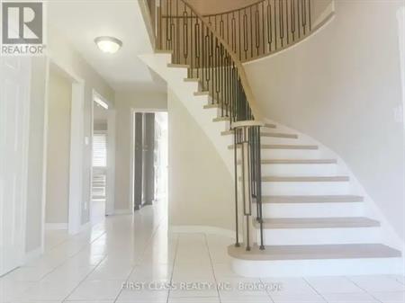 3 VERONICA CRESCENT S | 3 VERONICA CRESCENT S, East Gwillimbury