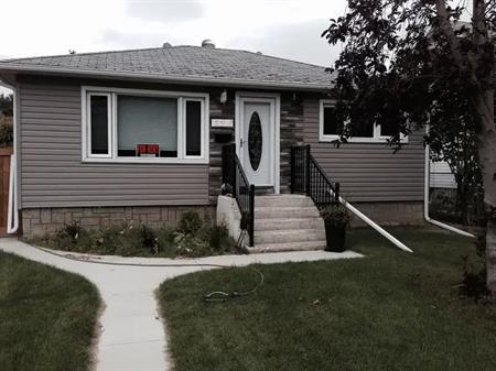 Cozy Kensington Home | 13216-115 Street, Edmonton