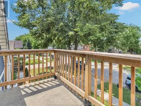 2370 ALEXIS | 2370 ALEXIS, Windsor