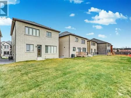96 CLOSSON DRIVE | 96 CLOSSON DRIVE, Whitby