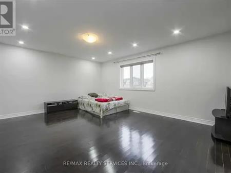 7 GLENGOWAN STREET | 7 GLENGOWAN STREET, Whitby
