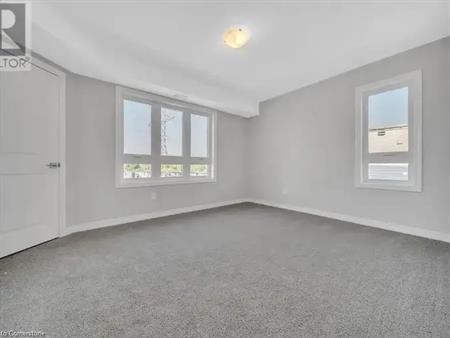 273 CHAPEL HILL Drive | 273 CHAPEL HILL Drive, Kitchener