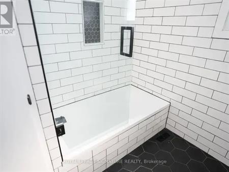 UPPER - 77 ROLLING ACRES DRIVE S | UPPER - 77 ROLLING ACRES DRIVE S, Welland