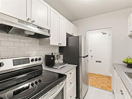 Ridout Towers | 100 Ridout Street South, London