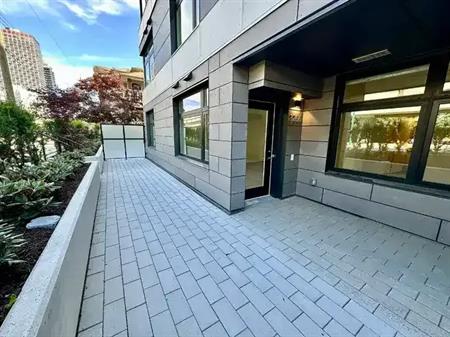 (DPMonline.ca) Brand New Air-Conditioned 2 bedroom w/ Flex Space + Big Patio! | 3266 Vanness Avenue, Vancouver