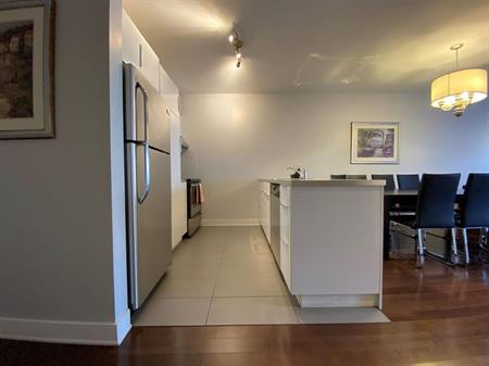 3 CH - 2 SDB - Montréal - $2,700 /mo