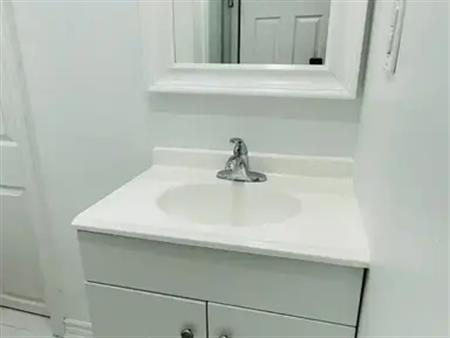 LOWER - 48 CARPENDALE CRESCENT | LOWER - 48 CARPENDALE CRESCENT, Ajax