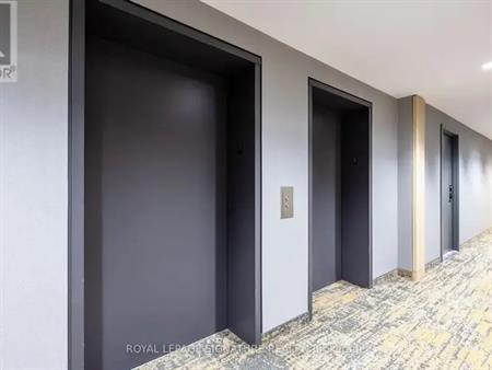 202 - 1010 DUNDAS STREET E | 202 - 1010 DUNDAS STREET E, Whitby