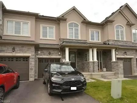 1051 GARNER Road | 1051 GARNER Road, Ancaster