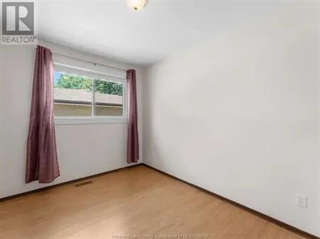 2827 MCMAHON AVENUE | 2827 MCMAHON AVENUE, Windsor