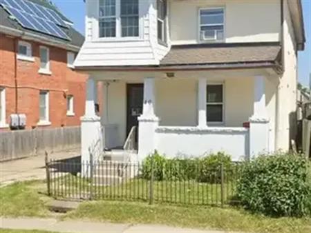 40 Park Street, Welland, Ontario, L3B 4M2, Canada | 40 Park Street, Welland