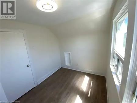 40 BARTLETT Street Unit# UPPER | 40 BARTLETT Street Unit# UPPER, St. Catharines