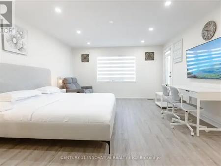3045 MAX KHAN BOULEVARD | 3045 MAX KHAN BOULEVARD, Oakville