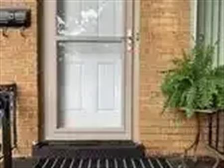 3188 Woodland | 3188 Woodland, Windsor