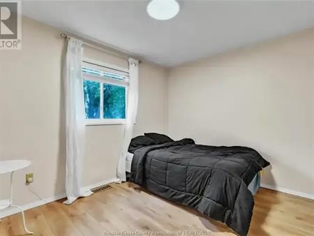 40 ADAMS LANE Unit# 210 | 40 ADAMS LANE Unit# 210, LaSalle