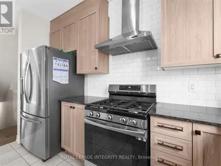 724 VENNECY TERRACE | 724 VENNECY TERRACE, Ottawa