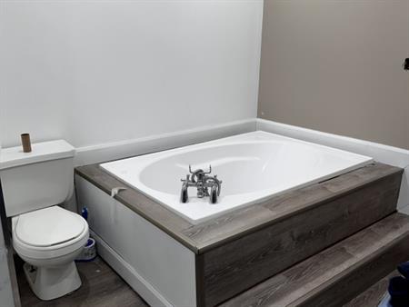CHAMBRES ÉQUIPÉES POUR ÉTUDIANTS