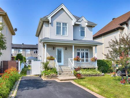 Maison à étages Vaudreuil-Dorion À Louer