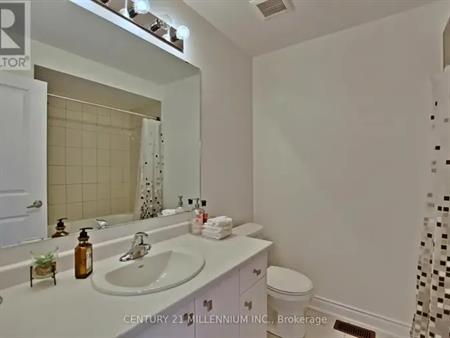 29 STATELY DRIVE | 29 STATELY DRIVE, Wasaga Beach