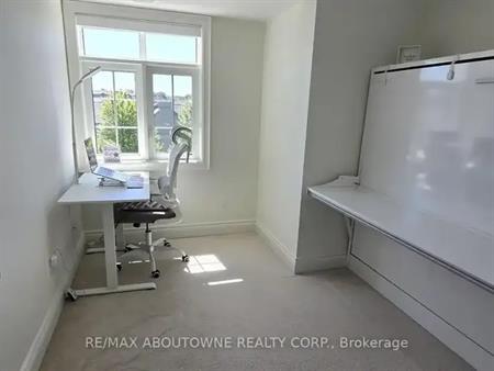 402 - 64 FREDERICK DRIVE | 402 - 64 FREDERICK DRIVE, Guelph