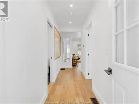 394 GROVE AVENUE Unit# 2 | 394 GROVE AVENUE Unit# 2, Windsor
