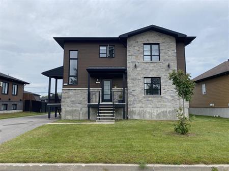 4 1/2 - 1550 RUE P. DIZZY MONTPLAISIR, Trois-Rivieres