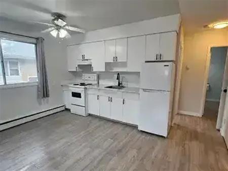 Apartment for rent at 11640 124 Street | 11640 124 Street, Edmonton