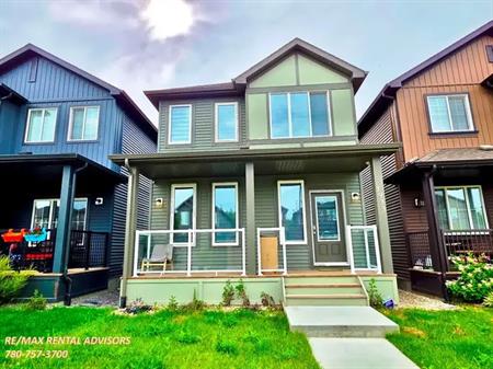 1933 Graydon Hill Green Southwest | 1933 Graydon Hill Green Southwest, Edmonton