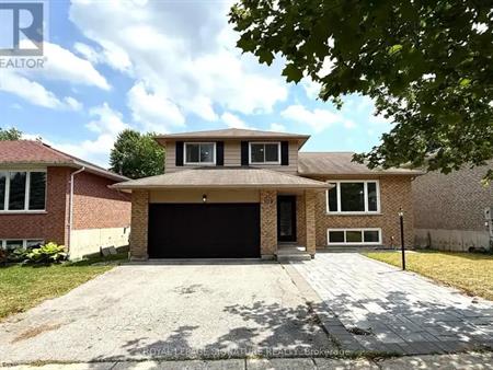 109 IMPERIAL CRESCENT | 109 IMPERIAL CRESCENT, Bradford West Gwillimbury