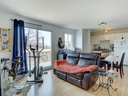 Costebelle-Banville Appartement 5 ½ à Louer Duberger-Les Saules Novembre 2025