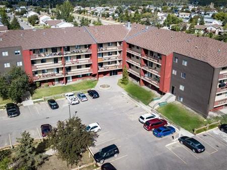 Jonathon Lodge Apartments | 113 Stroud Bay, Fort McMurray