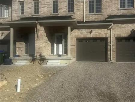 407 VANDUSEN AVENUE | 407 VANDUSEN AVENUE, Southgate