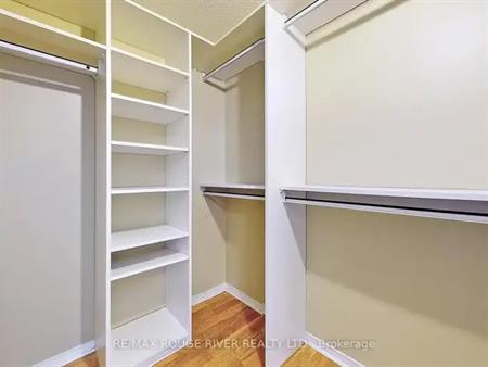 913 WINGARDEN CRESCENT | 913 WINGARDEN CRESCENT, Pickering