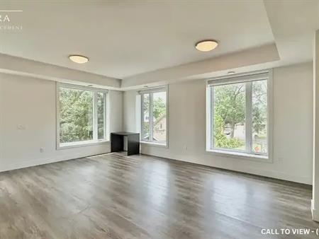 202-103 Roger St, Waterloo, Ontario N2J 0G2 | 103 Roger Street, Waterloo