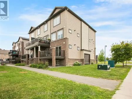A - 308 DES TILLEULS PRIVATE | A - 308 DES TILLEULS PRIVATE, Ottawa