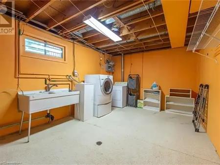 52 TECUMSEH Crescent | 52 TECUMSEH Crescent, Kitchener