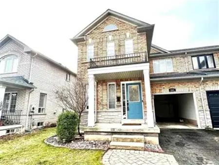 542 DELPHINE DRIVE | 542 DELPHINE DRIVE, Burlington