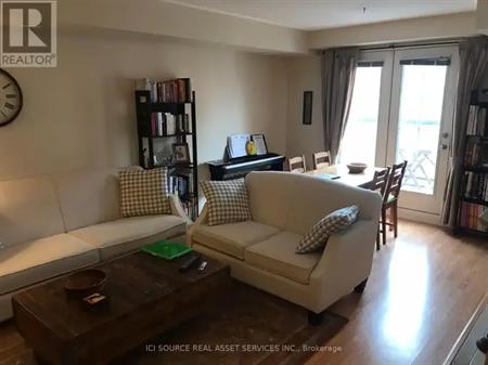 4 - 15 HAYS BOULEVARD | 4 - 15 HAYS BOULEVARD, Oakville