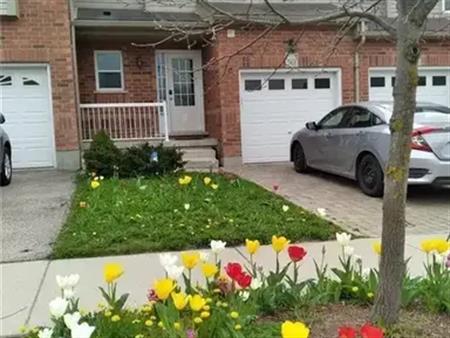 563 CHABLIS Avenue | 563 CHABLIS Avenue, Waterloo