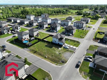 Terrain Résidentiel Salaberry-de-Valleyfield À Vendre