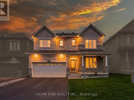 18 FOSSA TERRACE | 18 FOSSA TERRACE, Ottawa